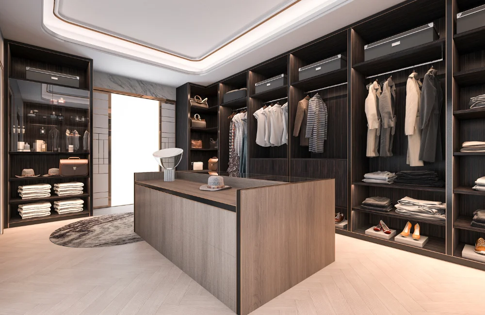 Walk-in Closet